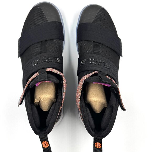Nike LeBron Soldier 10 'Iridescent' - Picture 3 of 15